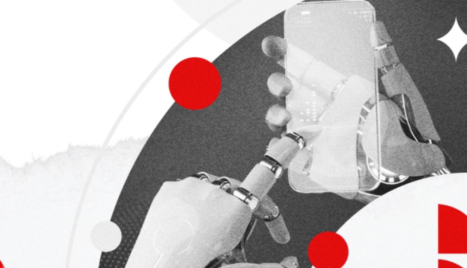 Robota rokas tur un lieto viedtālruni uz pelēcīga fona ar sarkaniem grafiskiem elementiem.