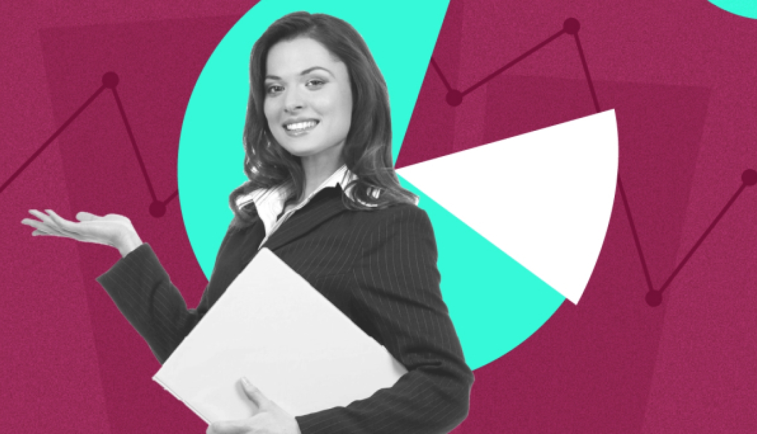 Sieviete lietišķā kostīmā smaidot tur mapi uz violeta fona, ko papildina grafiski datu diagrammu un līniju attēli.